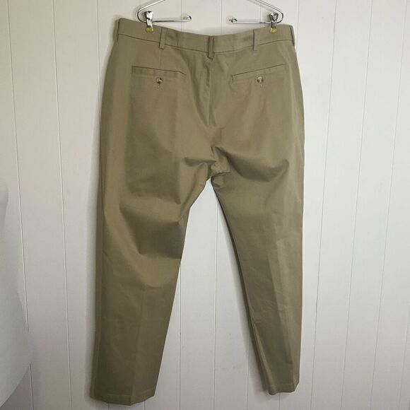 Care 301 Men’s 42 X 32 Tan Khaki Dress Pants Relaxed Fit Casual Stretch - Picture 11 of 15